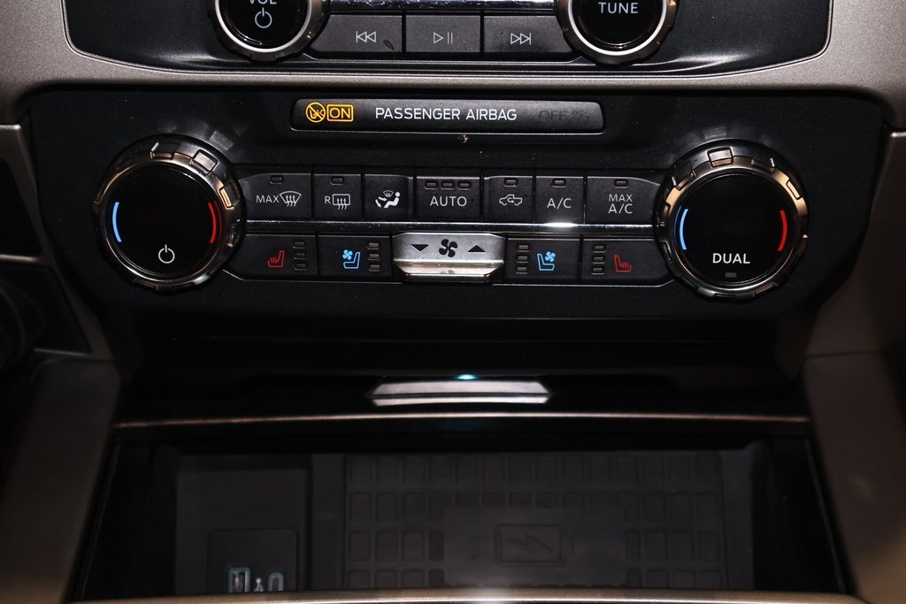 Certified 2022 Ford F450 Lariat w/ Lariat Ultimate Package image 35