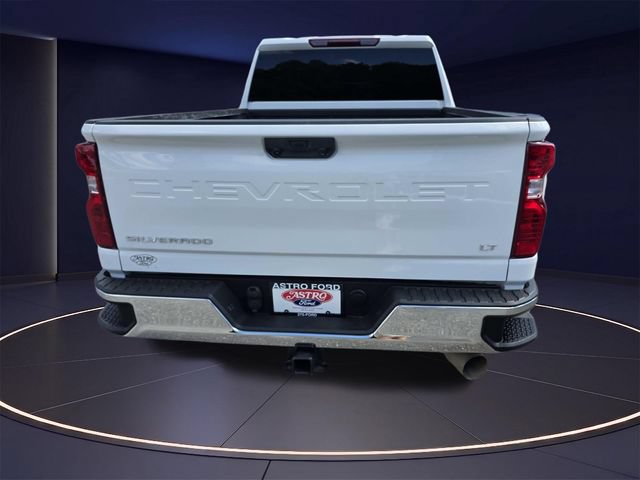 Used 2025 Chevrolet Silverado 2500 LT AWD/4WD image 5