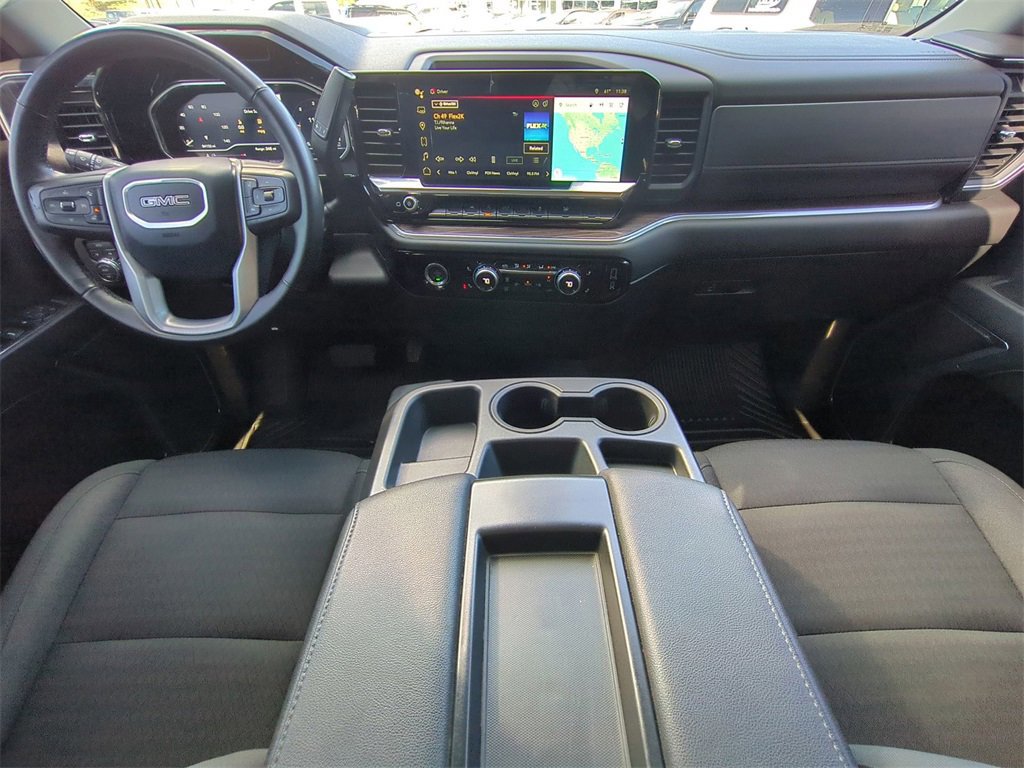 Used 2023 GMC Sierra 1500 SLE image 15