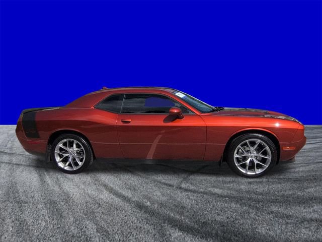 Used 2023 Dodge Challenger SXT w/ Plus Package image 6