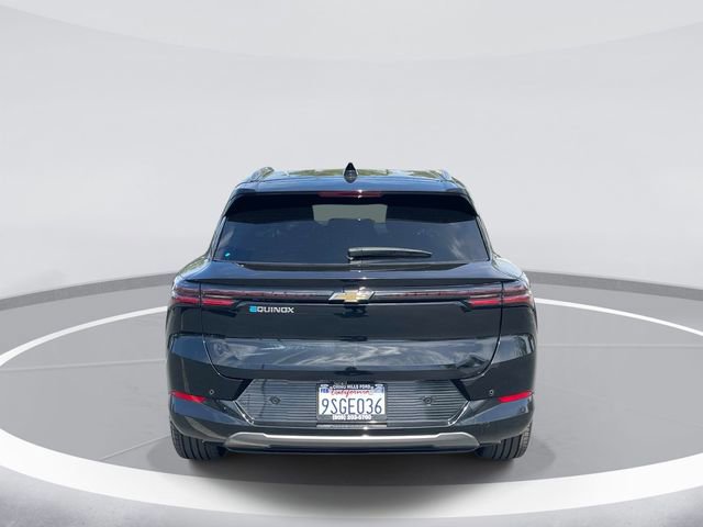 Used 2025 Chevrolet Equinox EV LT w/ Convenience Package image 4
