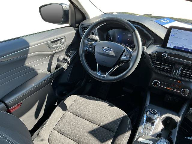 Certified 2023 Ford Escape Active AWD/4WD image 30