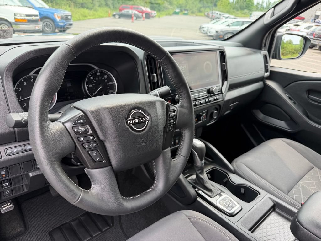 Used 2026 Nissan Frontier SV w/ SV Convenience Package AWD/4WD image 6