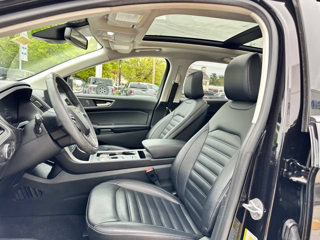Certified 2022 Ford Edge SEL w/ Convenience Package AWD/4WD image 42