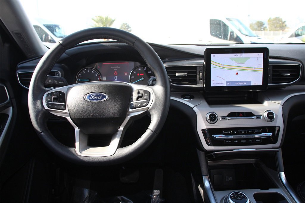 Certified 2023 Ford Explorer XLT w/ Equipment Group 202A image 15