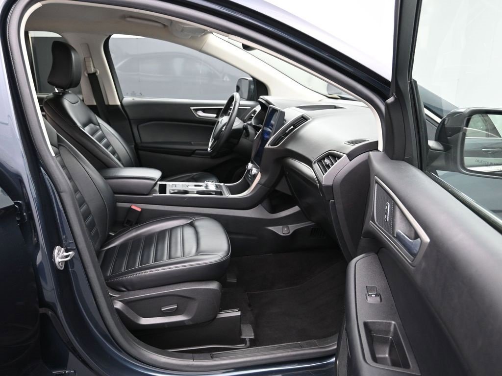 Certified 2022 Ford Edge SEL image 43
