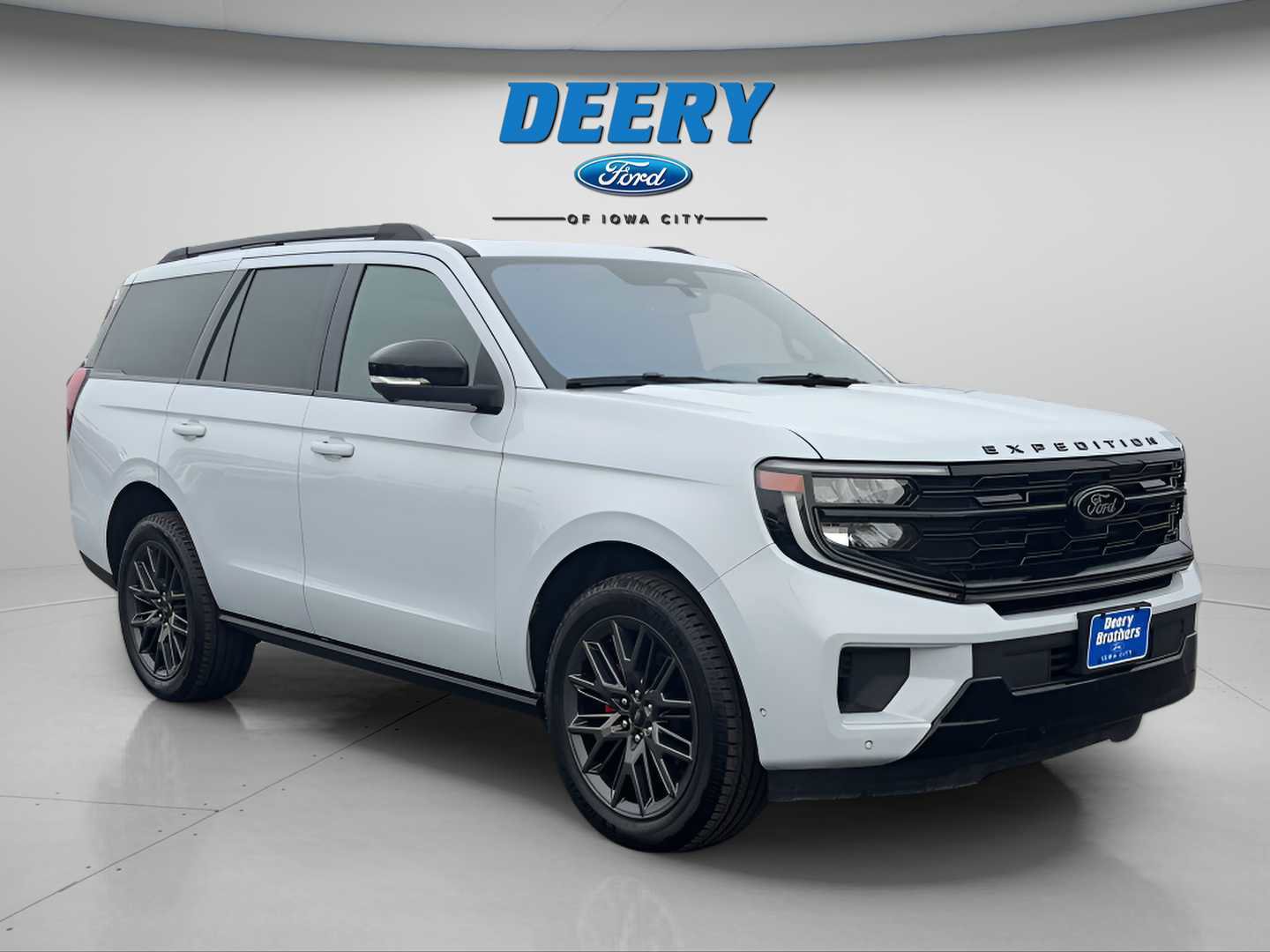 Certified 2025 Ford Expedition Platinum w/ Stealth Performance Package image 7