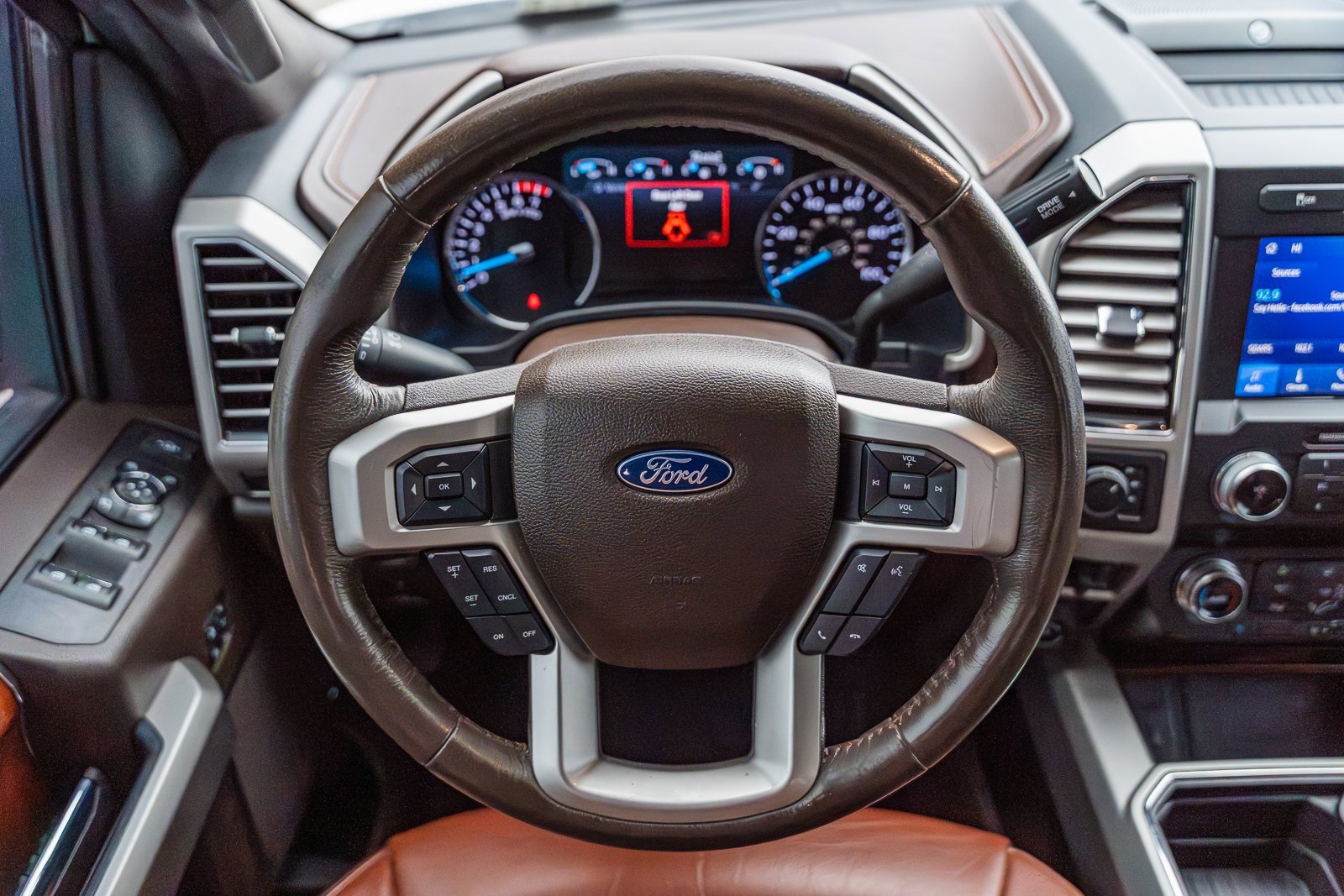 Certified 2020 Ford F250 King Ranch w/ Chrome Package image 34