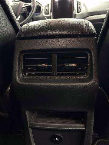 Certified 2024 Ford Edge SEL AWD/4WD image 18