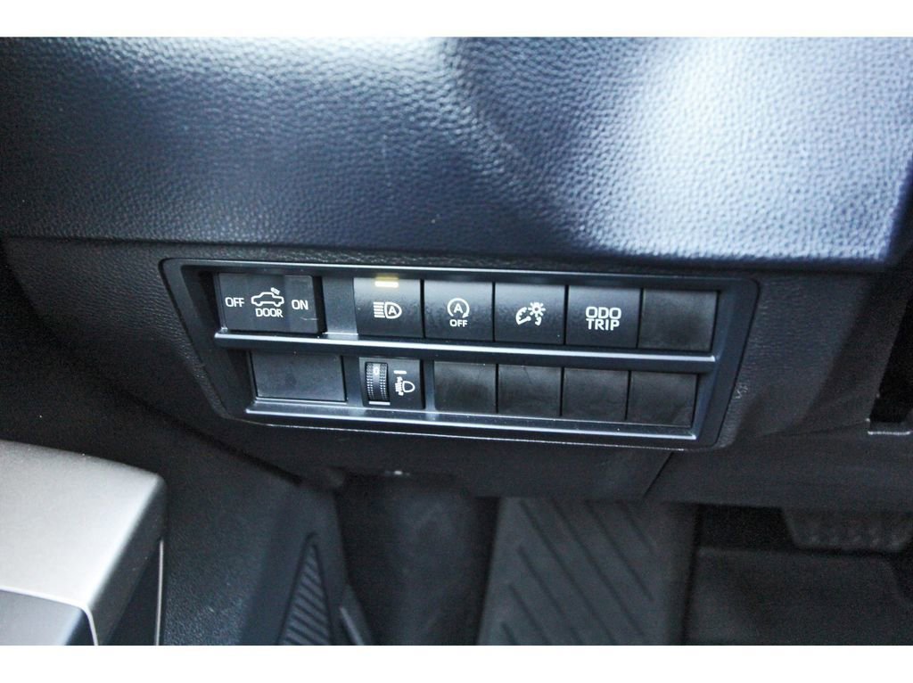 Used 2024 Toyota Tundra SR5 w/ SR5 Premium Package image 20