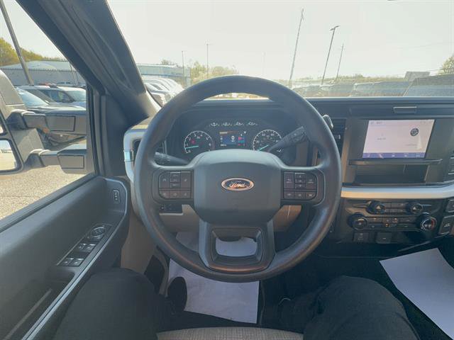 Certified 2025 Ford F250 XLT AWD/4WD image 13