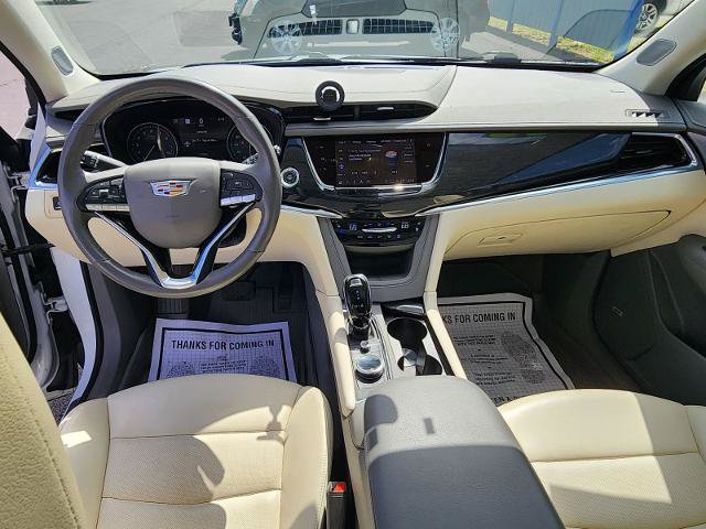 Used 2023 Cadillac XT6 Premium Luxury w/ Technology Package AWD/4WD image 24