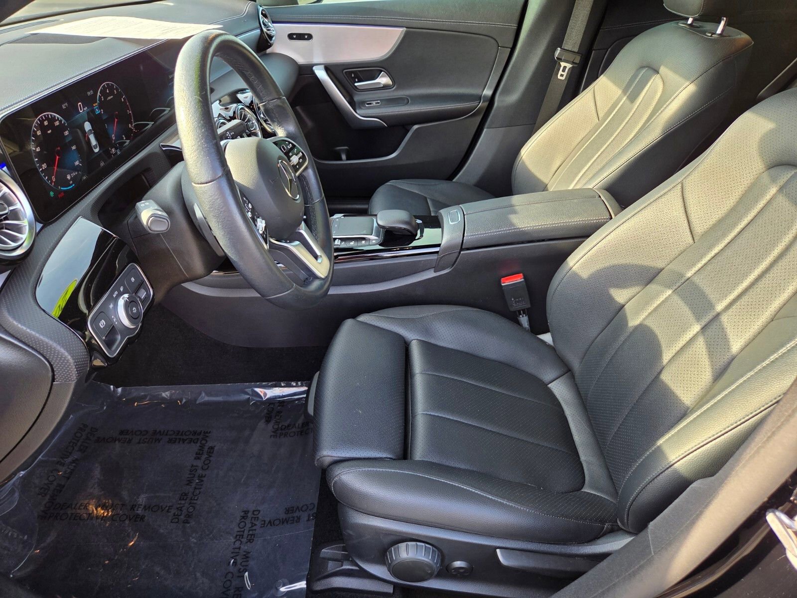 Used 2022 Mercedes-Benz CLA 250 image 10