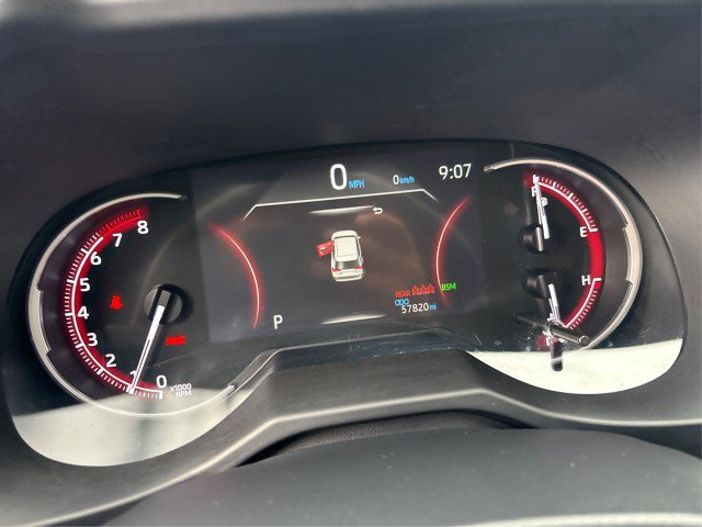Used 2023 Toyota RAV4 XLE AWD/4WD image 14