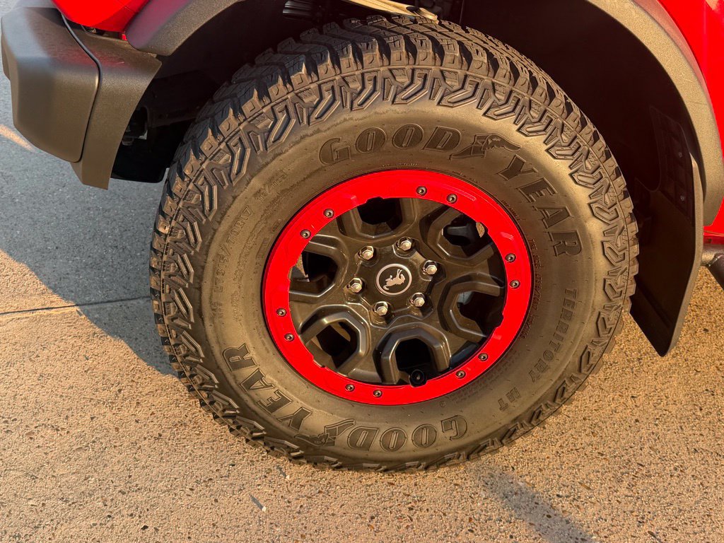 Certified 2023 Ford Bronco Wildtrak AWD/4WD image 11