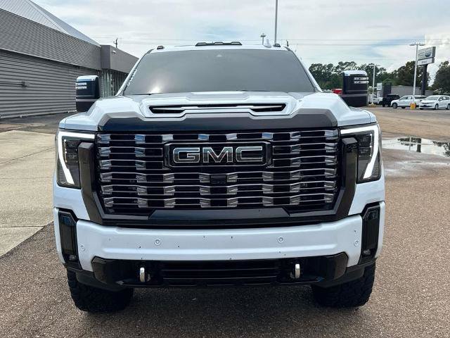 Used 2026 GMC Sierra 2500 Denali Ultimate AWD/4WD image 2