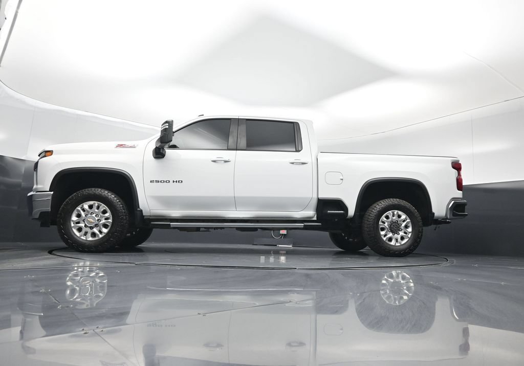 Used 2023 Chevrolet Silverado 2500 LT w/ Convenience Package AWD/4WD image 48