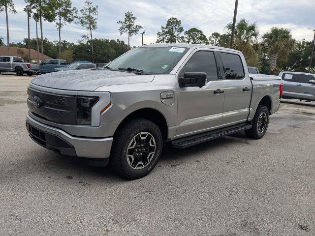 Certified 2023 Ford F150 Lightning XLT AWD/4WD image 8