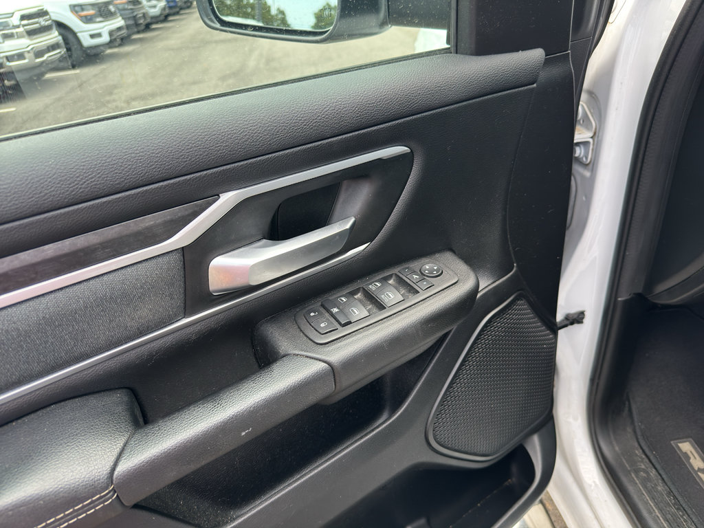 Used 2023 RAM 1500 Big Horn AWD/4WD image 10