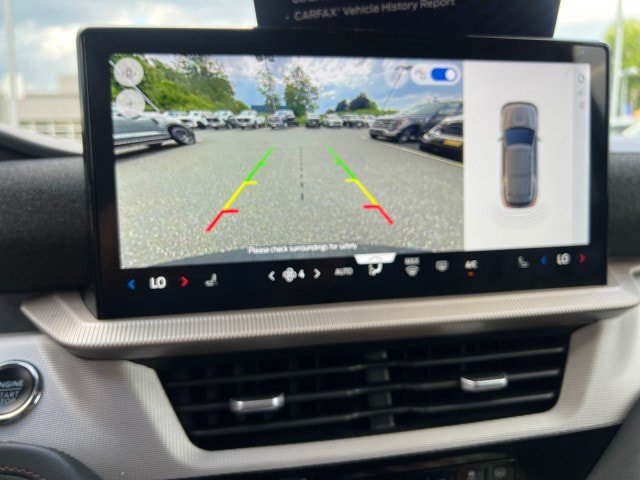 Certified 2025 Ford Explorer Active AWD/4WD image 21