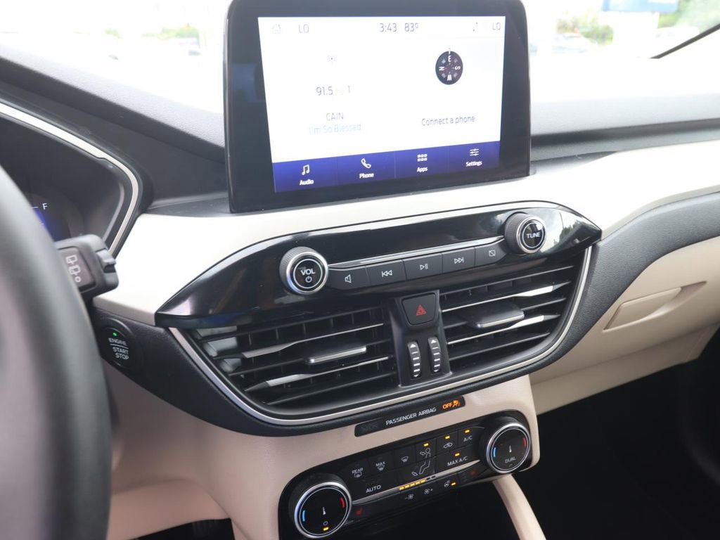 Certified 2022 Ford Escape SEL w/ Technology Package image 21