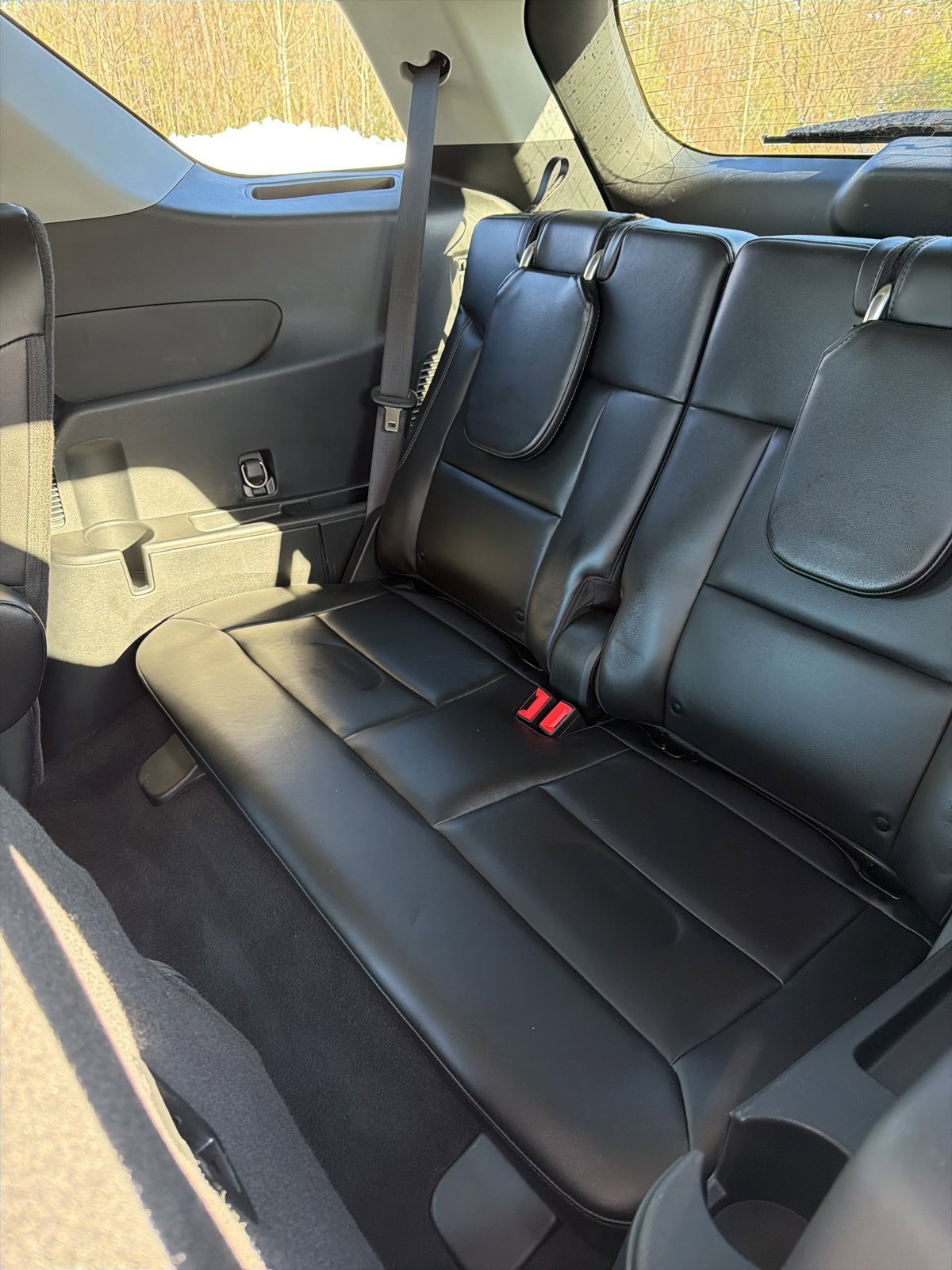 Certified 2022 Ford Explorer XLT w/ Equipment Group 202A image 14