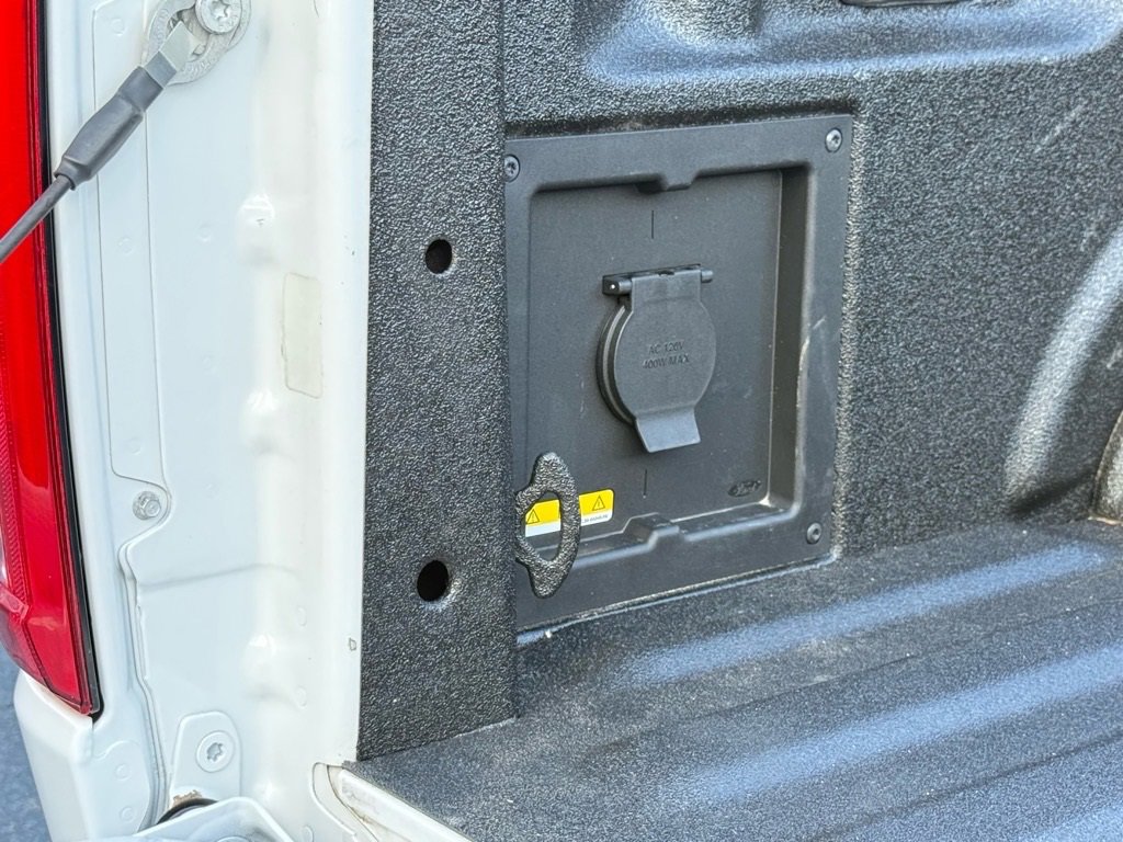 Certified 2023 Ford F150 Lariat w/ Max Trailer Tow Package image 17