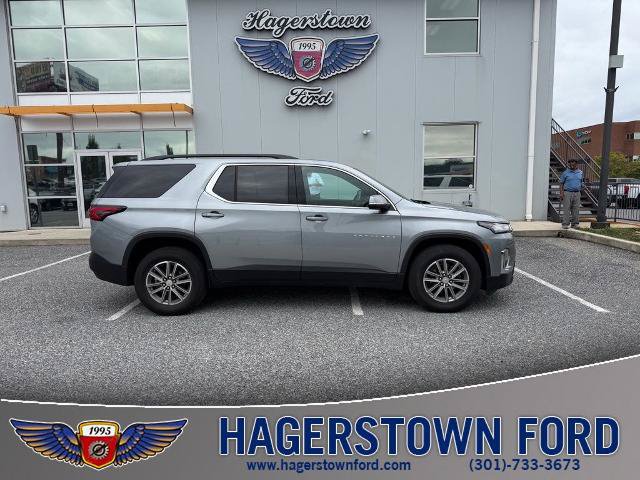 Used 2023 Chevrolet Traverse LT