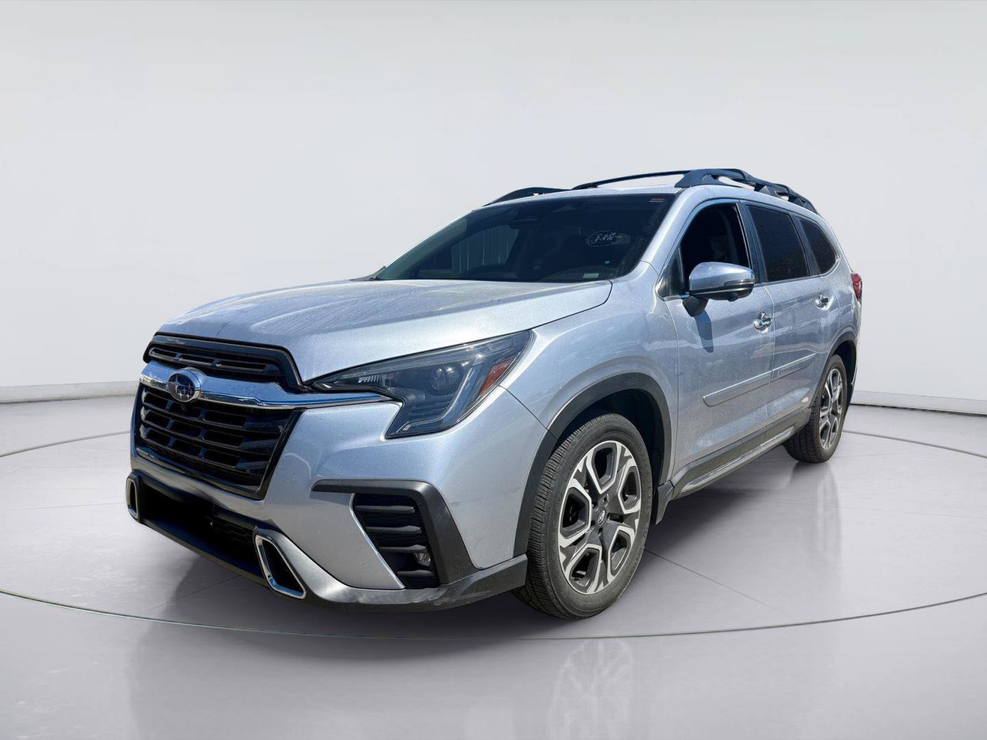 Used 2023 Subaru Ascent Touring AWD/4WD image 8