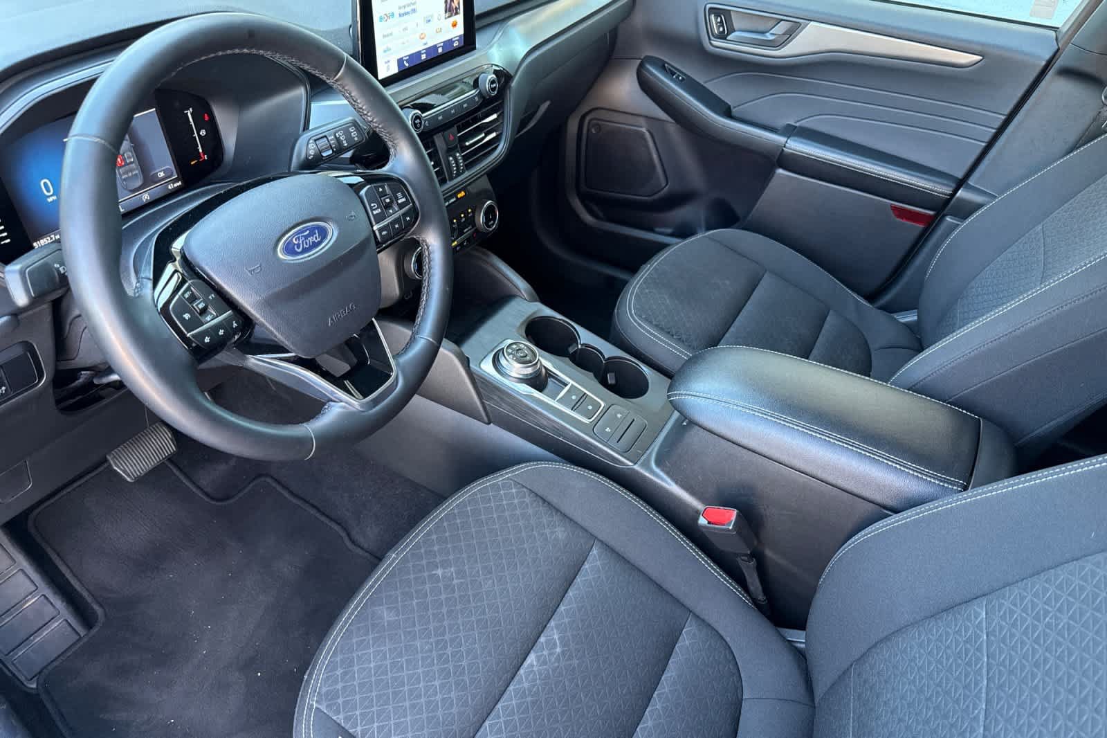 Certified 2024 Ford Escape Active AWD/4WD image 10