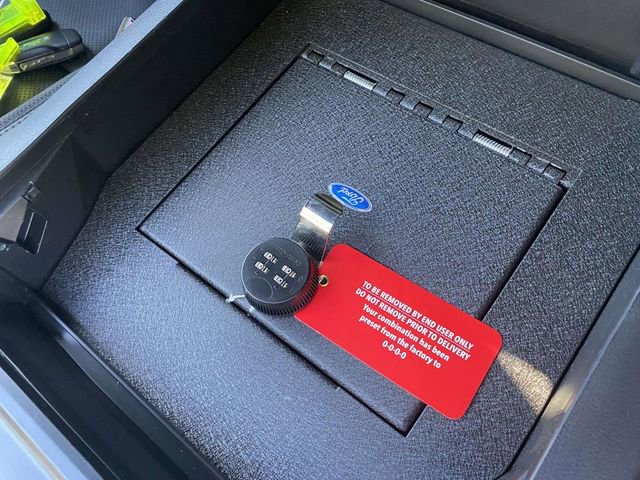 Certified 2025 Ford F150 Raptor AWD/4WD image 37