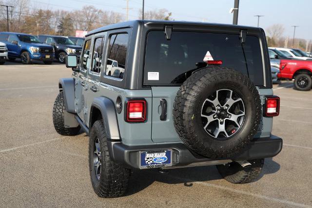 Used 2025 Jeep Wrangler Sport image 6