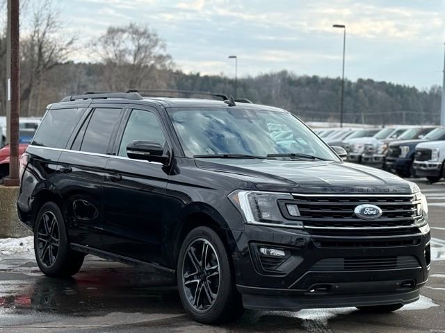 Certified 2021 Ford Expedition Limited w/ Equipment Group 303A image 11