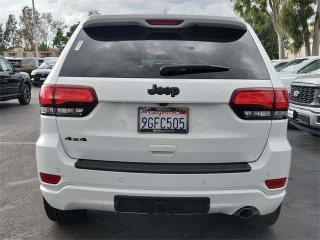 Used 2021 Jeep Grand Cherokee Laredo X image 4