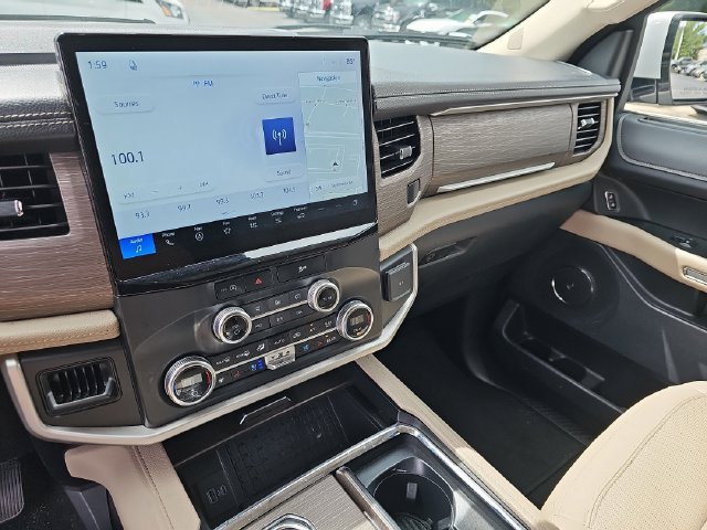 Certified 2024 Ford Expedition Limited AWD/4WD image 25