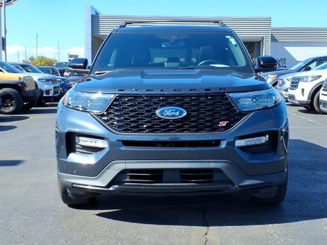 Certified 2022 Ford Explorer ST w/ Equipment Group 401A AWD/4WD image 2