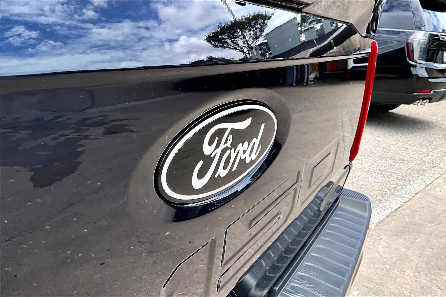 Certified 2025 Ford F150 XLT w/ Equipment Group 303A High AWD/4WD image 31