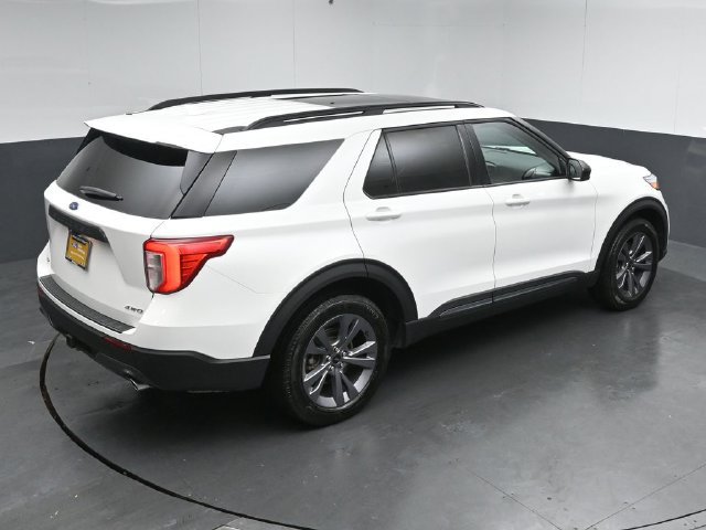 Certified 2024 Ford Explorer XLT w/ Equipment Group 202A AWD/4WD image 51