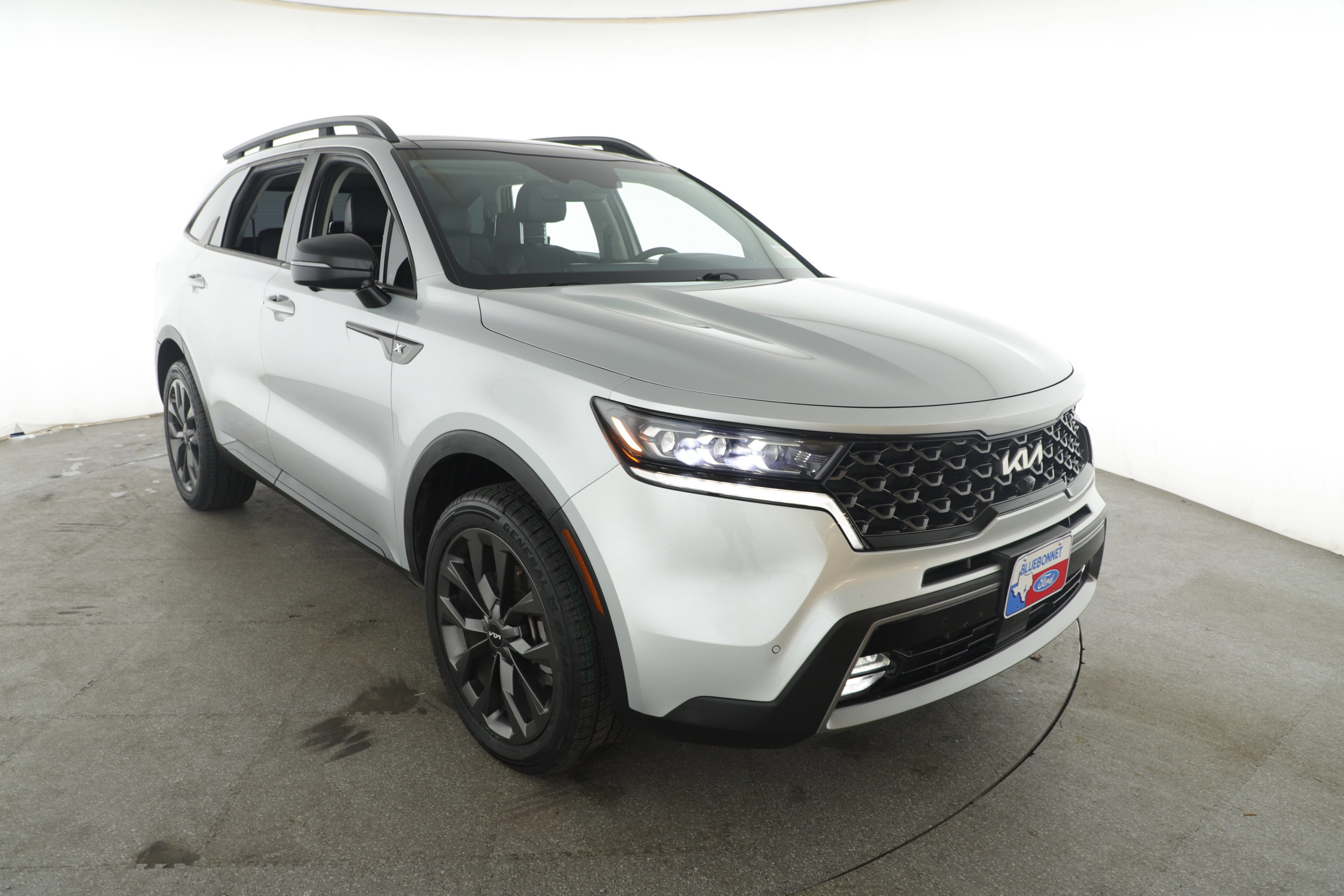 Used 2022 Kia Sorento SX Prestige image 3