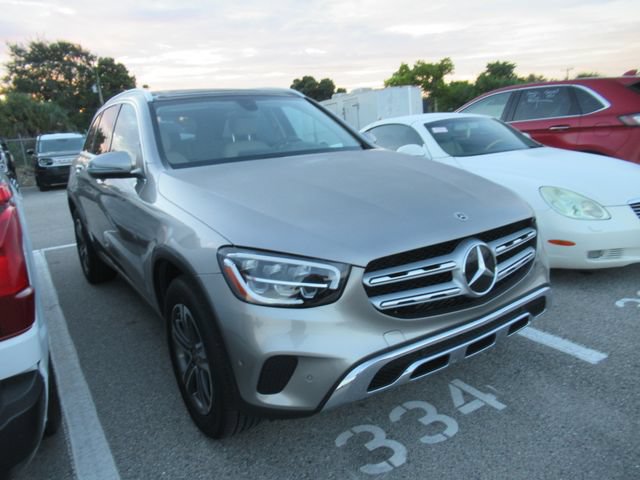 Used 2021 Mercedes-Benz GLC 300 image 1