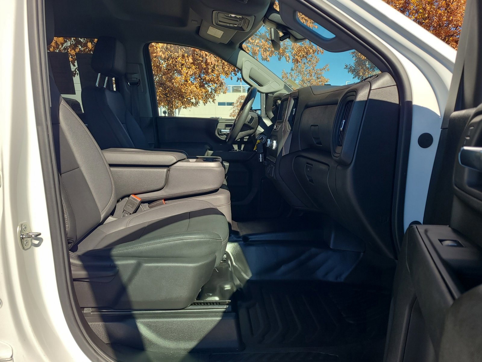 Used 2023 GMC Sierra 3500 Pro w/ Gooseneck/5TH Wheel Package image 19