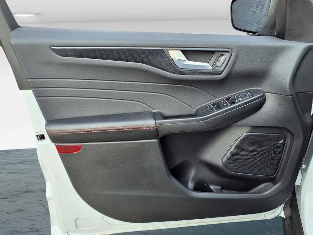 Certified 2023 Ford Escape ST-Line w/ Tech Pack #1 image 21