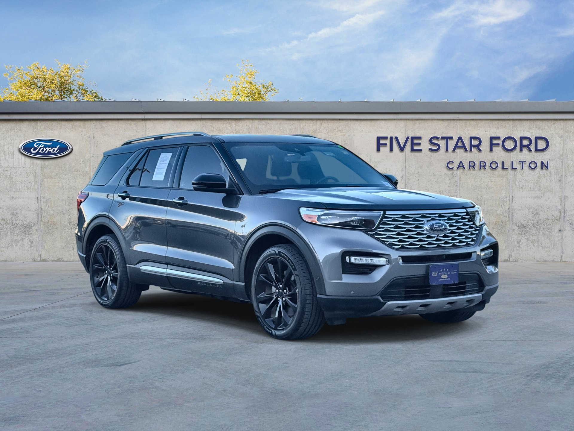 Certified 2023 Ford Explorer Platinum w/ Technology Package RWD image 1
