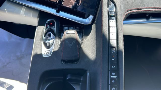 Used 2023 Chevrolet Corvette Stingray Premium Conv w/ Z51 Performance Package RWD image 19