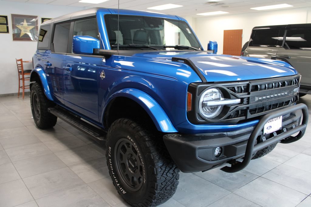 Certified 2023 Ford Bronco Outer Banks AWD/4WD image 6