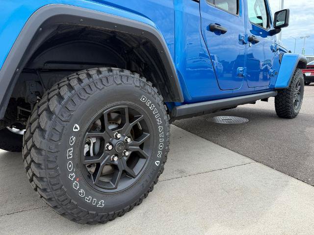 Used 2023 Jeep Gladiator Sport AWD/4WD image 16