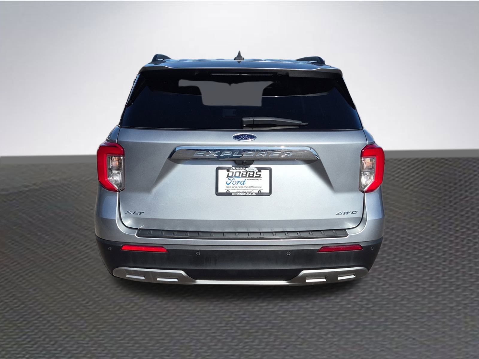 Certified 2023 Ford Explorer XLT w/ Equipment Group 202A image 7