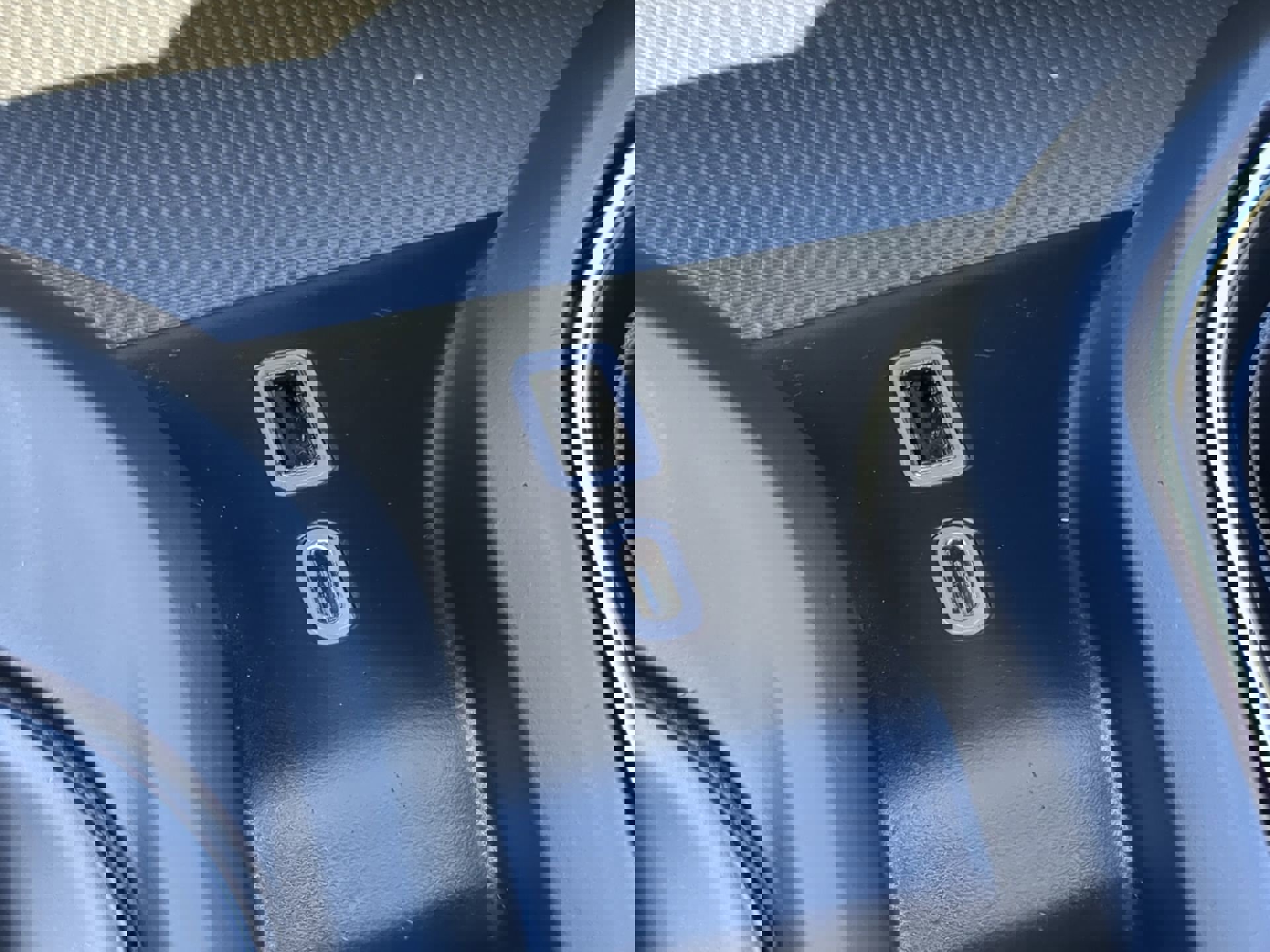 Used 2022 GMC Sierra 1500 AT4X image 53