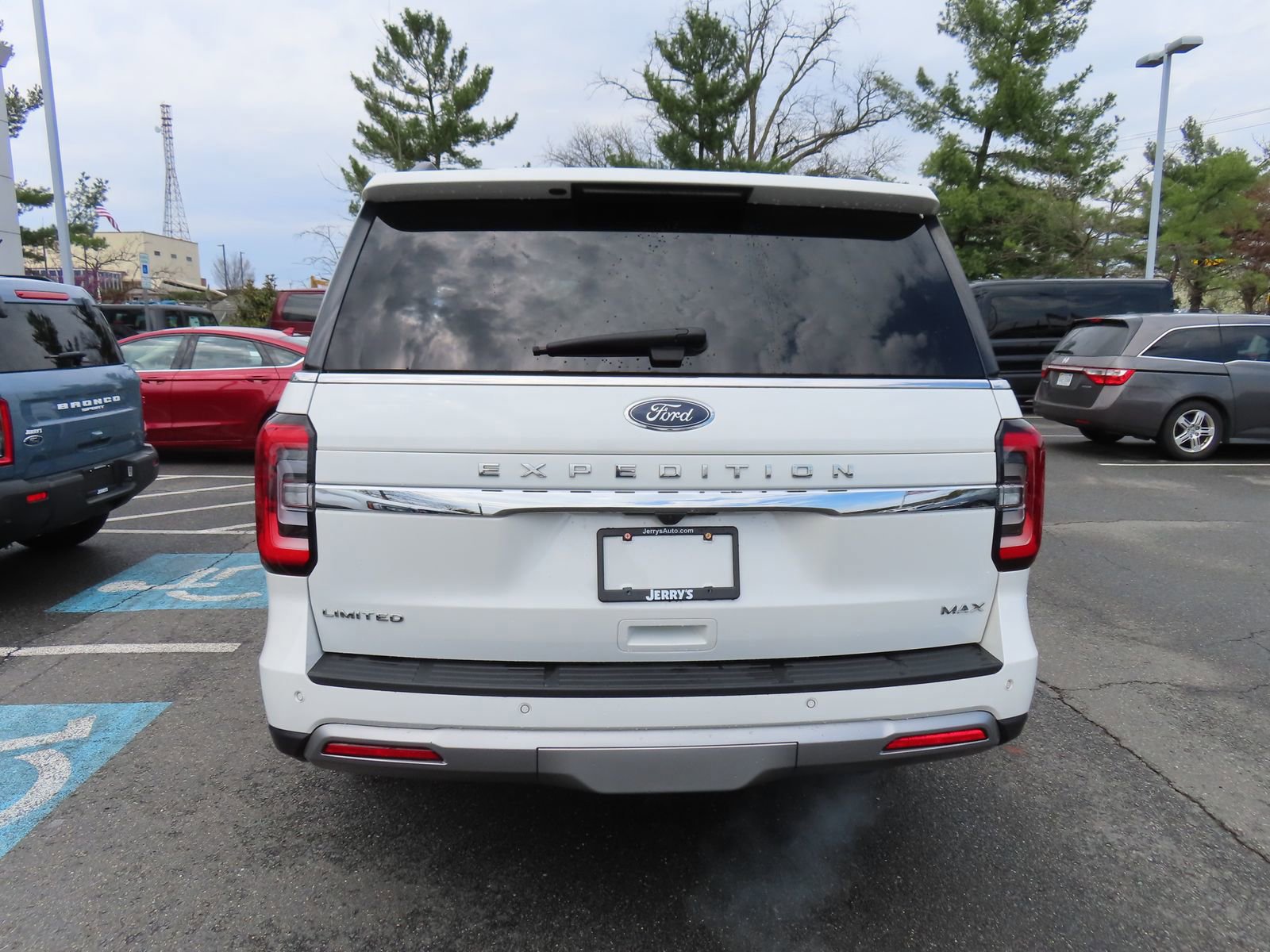 Certified 2023 Ford Expedition Max Limited AWD/4WD image 4
