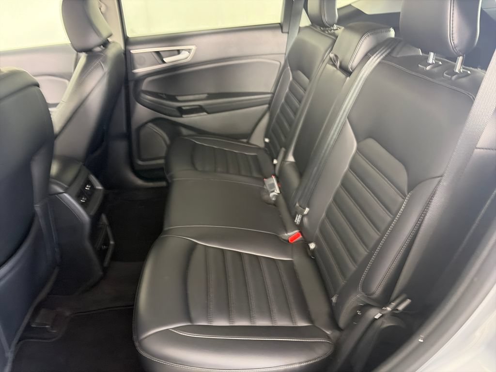 Certified 2024 Ford Edge SEL AWD/4WD image 13